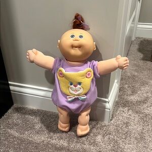 1988 Cabbage Patch Doll in great condition!